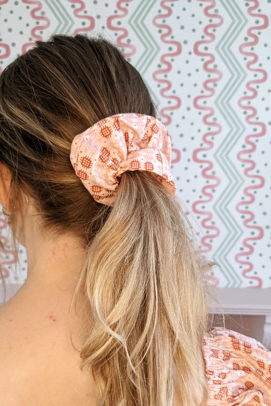 Nia Scrunchie